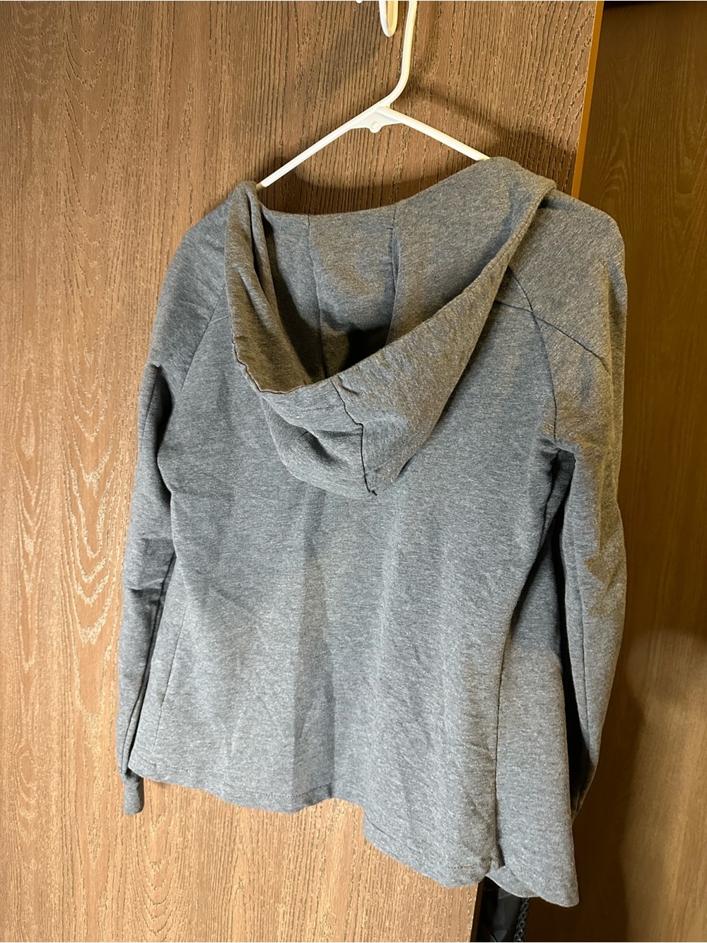 Gymshark Gray Pullover Hoodie with Subtle Logo View 5